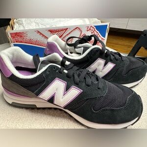 New Balance 565 Sneakers Black and Purple WL565BP Women’s - 8.5